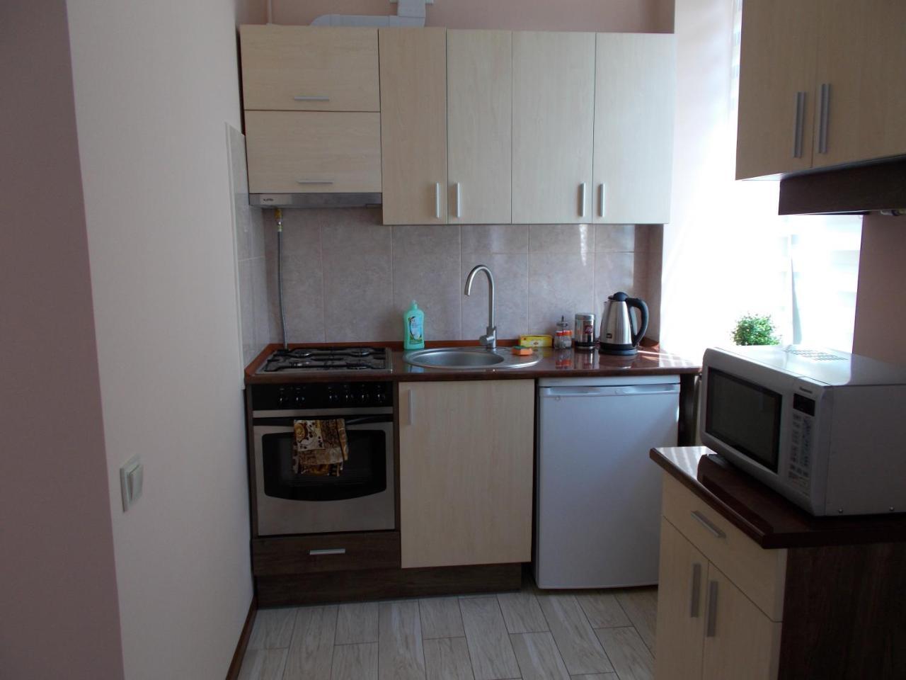 Apartment Near The Forum Mall Lviv Buitenkant foto