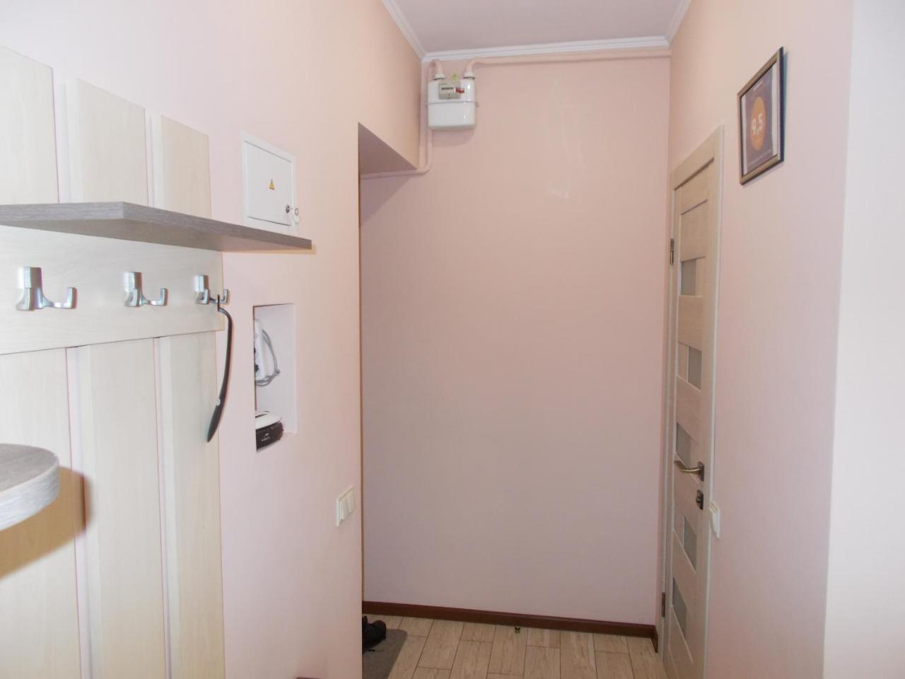 Apartment Near The Forum Mall Lviv Buitenkant foto